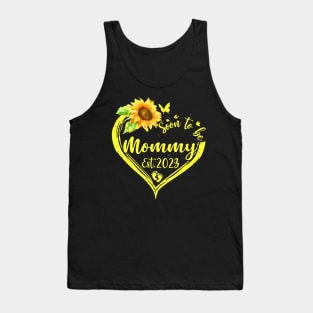 Womens Soon To Be Mommy Est 2023 Sunflower Tank Top